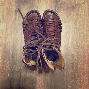 Freebird Sanibel Gladiator Sandal Size 7